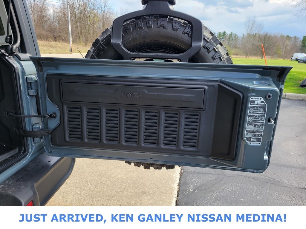 2025 Jeep Wrangler Willys