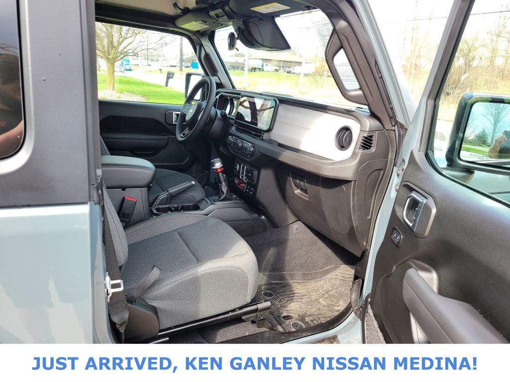 2025 Jeep Wrangler Willys