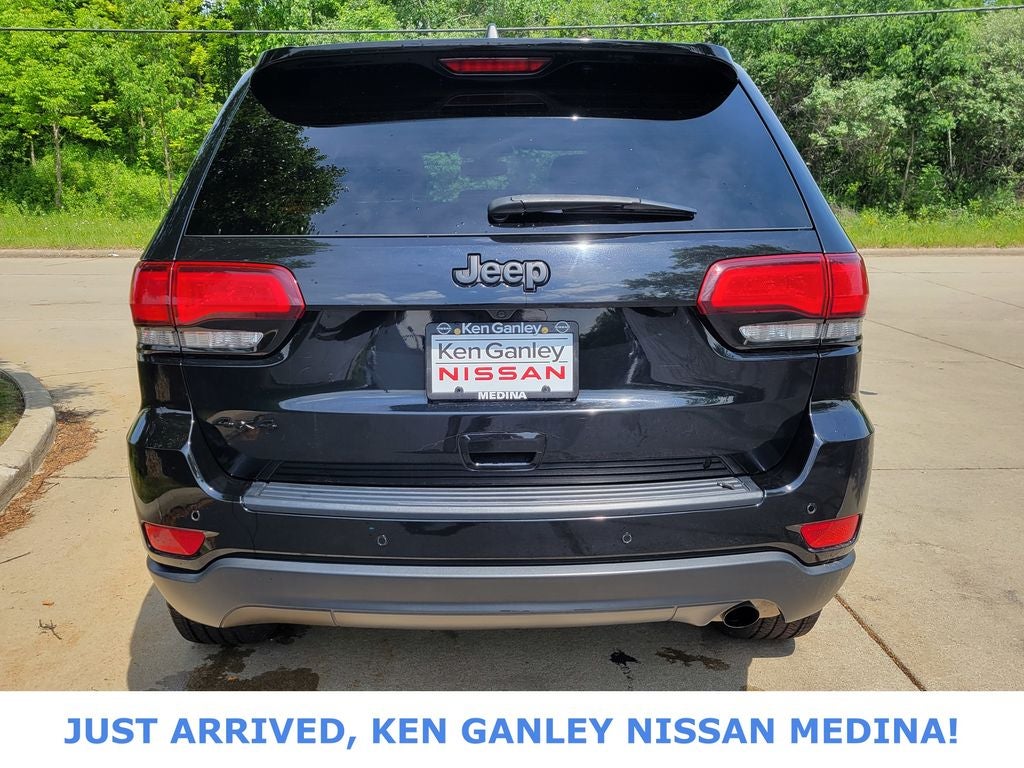 2021 Jeep Grand Cherokee Freedom Edition