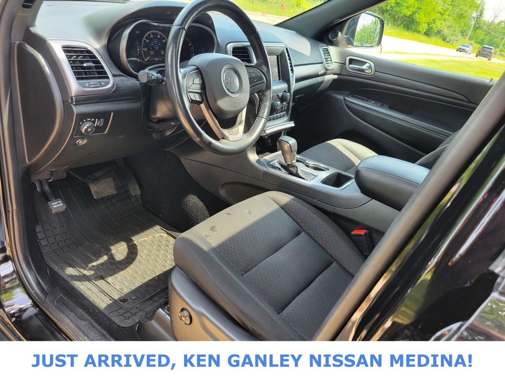 2021 Jeep Grand Cherokee Freedom Edition