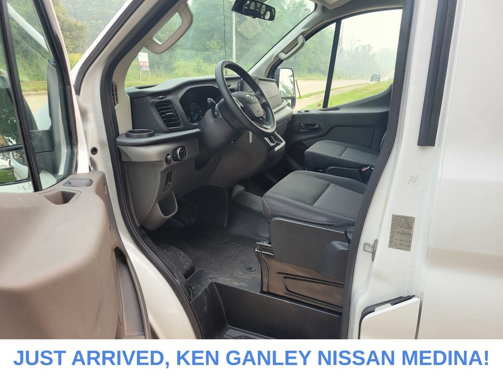 2025 Ford Transit-250 Base