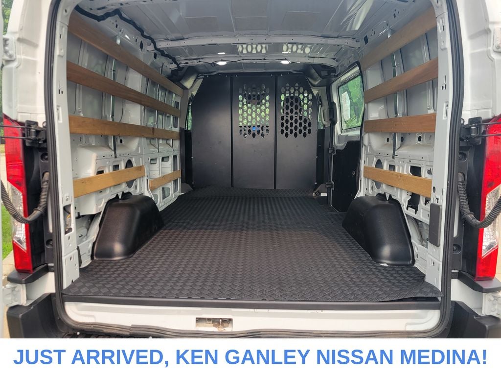 2025 Ford Transit-250 Base
