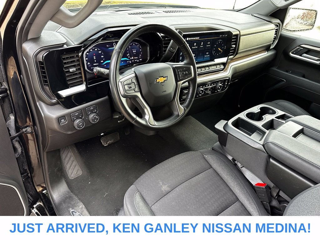 2026 Chevrolet Silverado 1500 LT LT1