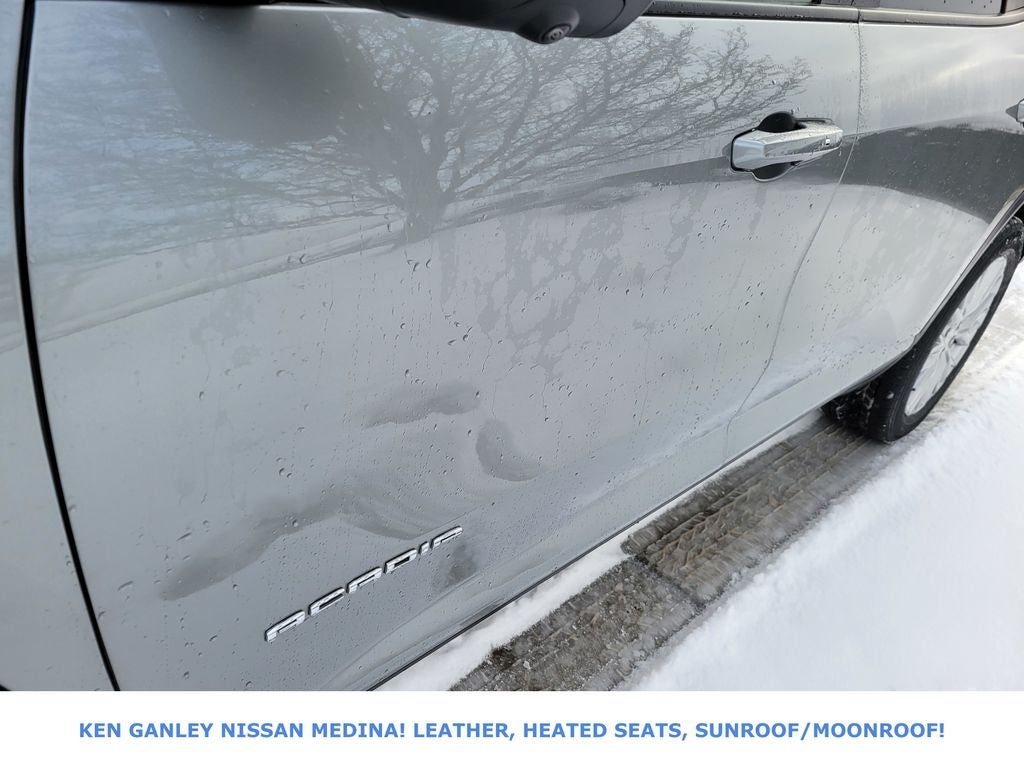 2024 GMC Acadia Elevation