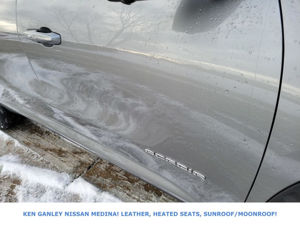 2024 GMC Acadia Elevation