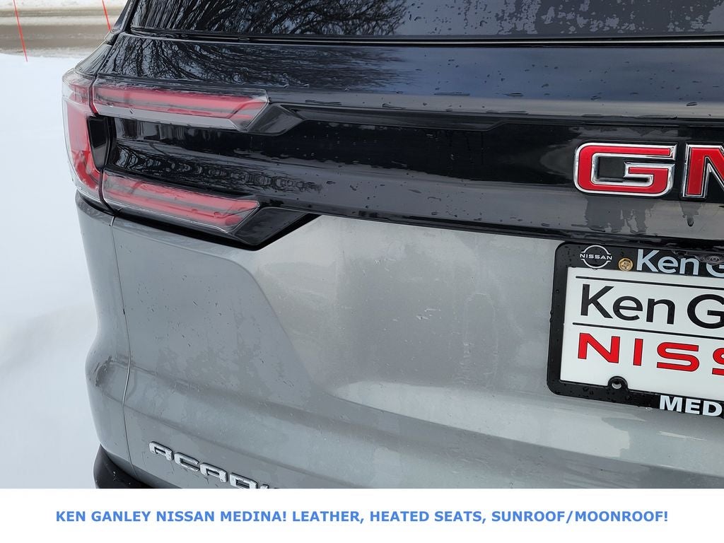 2024 GMC Acadia Elevation