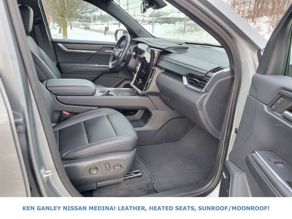 2024 GMC Acadia Elevation