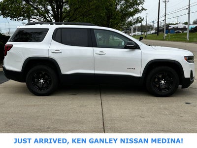 2023 GMC Acadia AT4