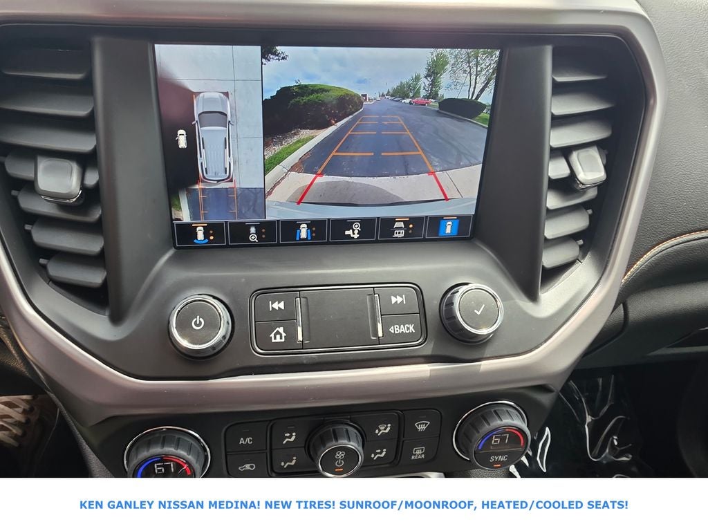 2023 GMC Acadia AT4