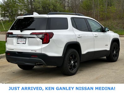 2023 GMC Acadia AT4