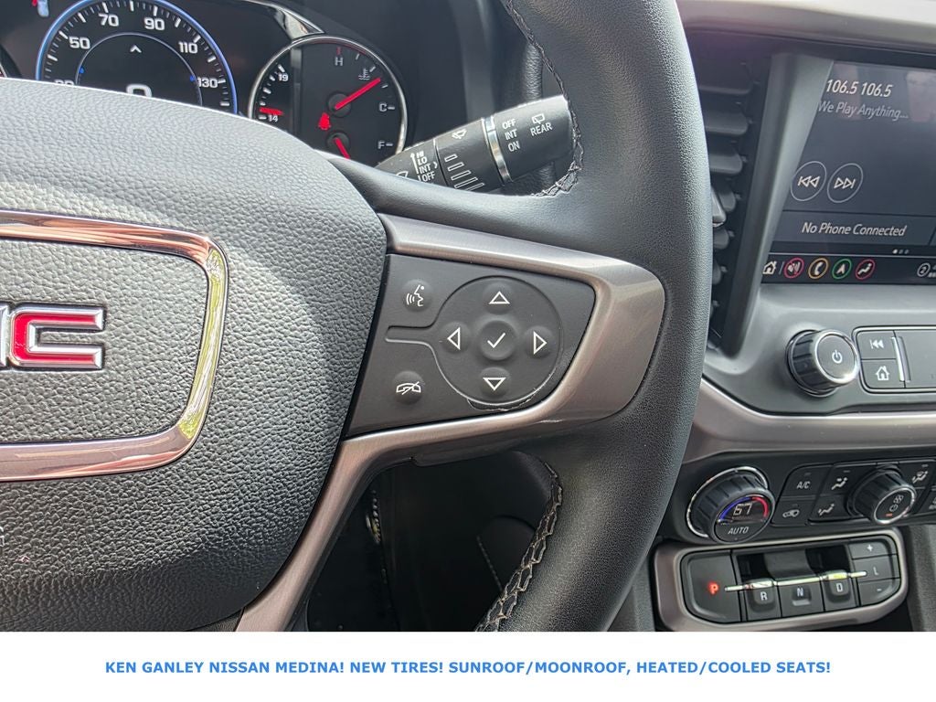 2023 GMC Acadia AT4