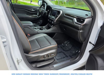 2023 GMC Acadia AT4