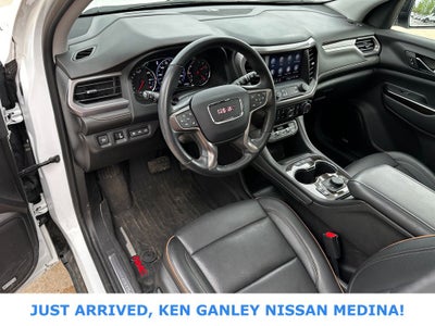 2023 GMC Acadia AT4