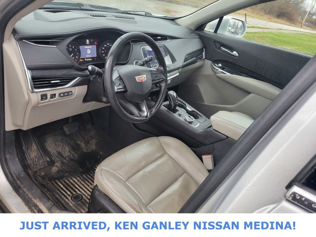 2019 Cadillac XT4 Premium Luxury