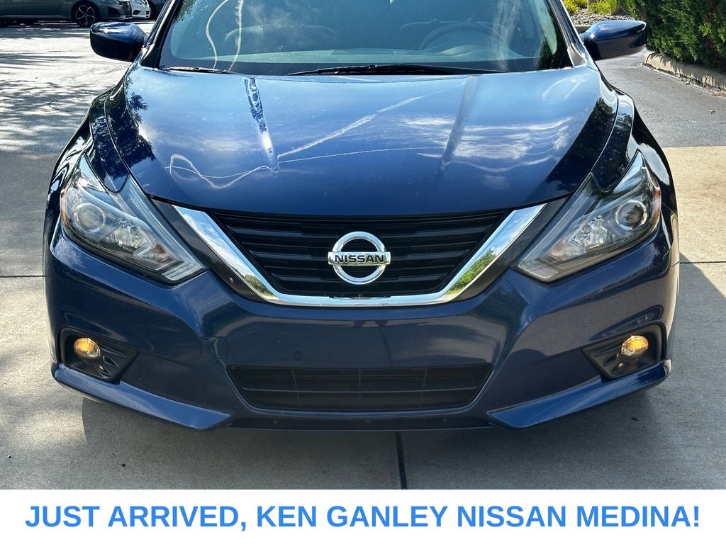 2017 Nissan Altima 2.5 SR