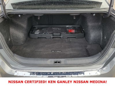 2023 Nissan Altima SR