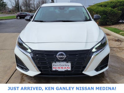 2025 Nissan Altima SV