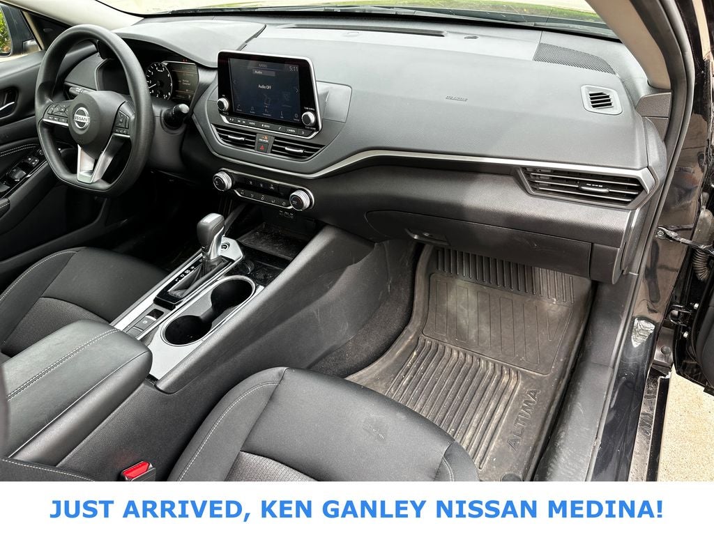 2021 Nissan Altima SV