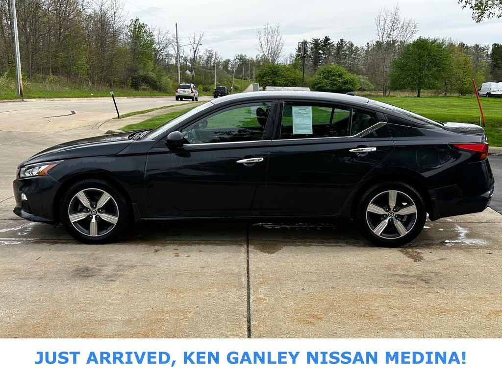2021 Nissan Altima SV