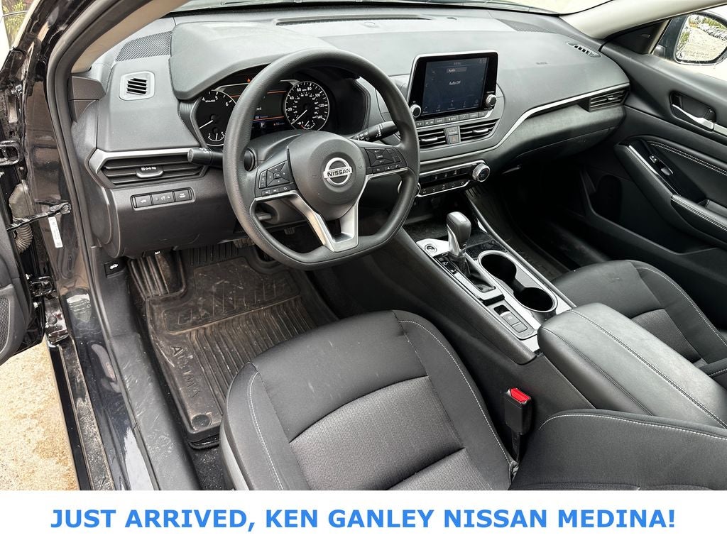 2021 Nissan Altima SV