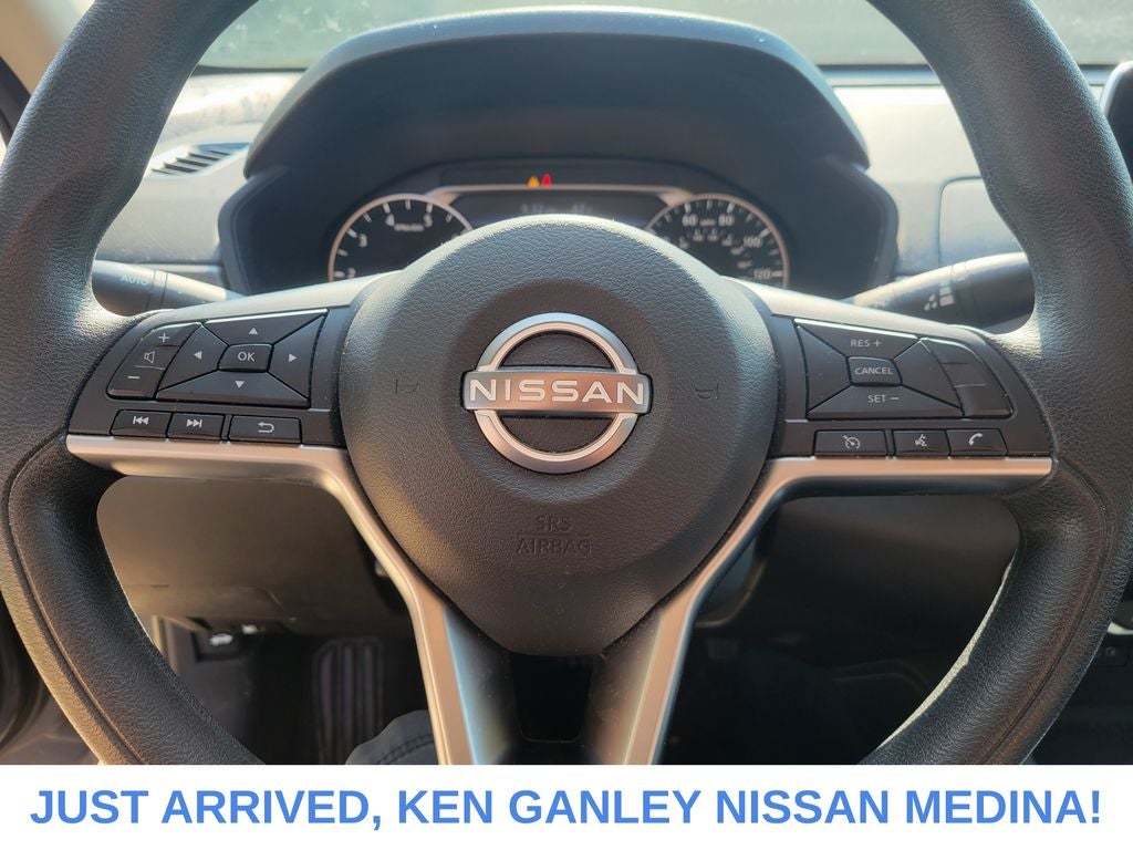 2023 Nissan Altima SV
