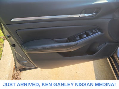 2023 Nissan Altima SV