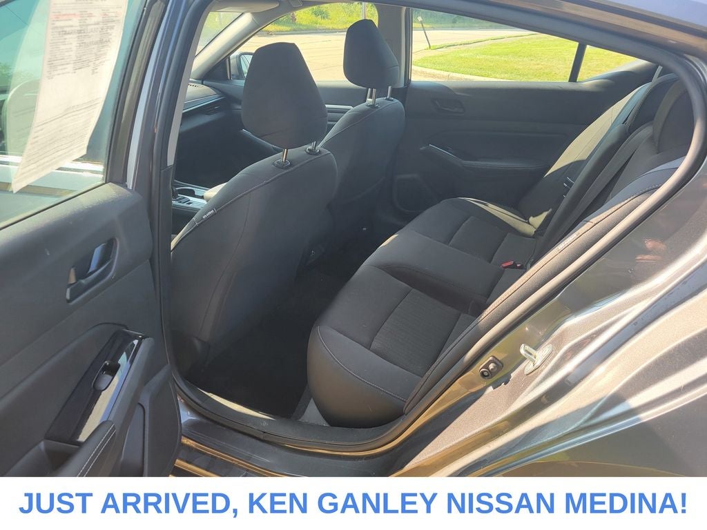 2023 Nissan Altima SV