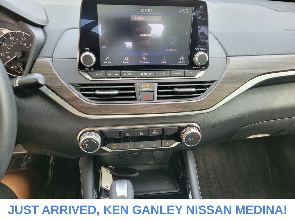 2023 Nissan Altima SV