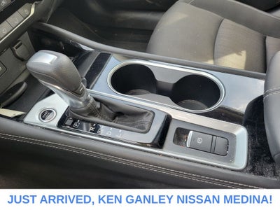 2023 Nissan Altima SV