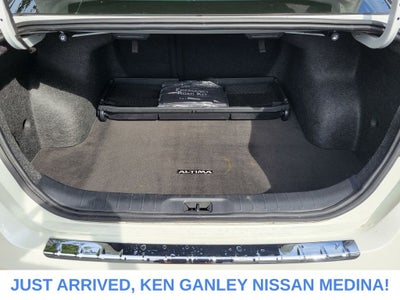 2023 Nissan Altima SV
