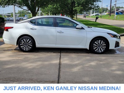 2023 Nissan Altima SV