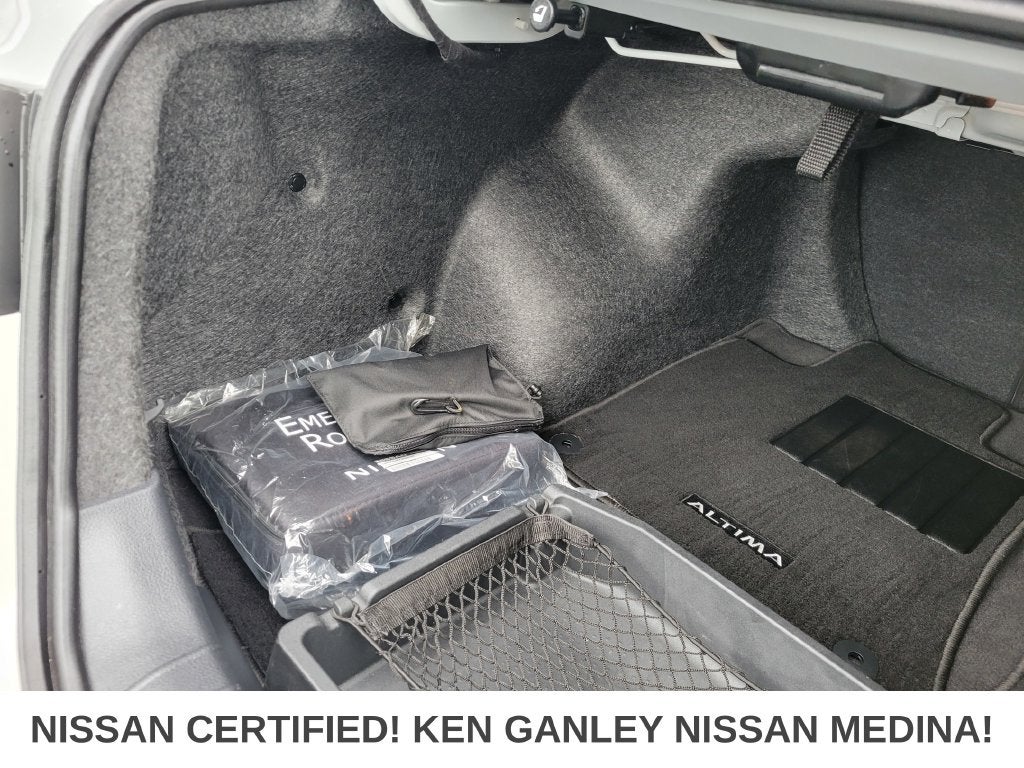 2023 Nissan Altima SV