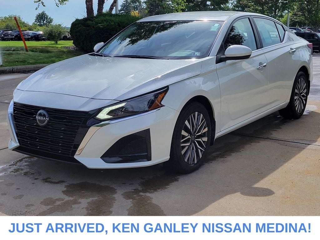 2023 Nissan Altima SV