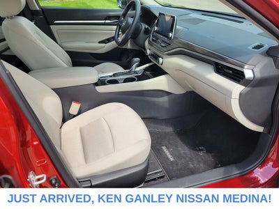 2023 Nissan Altima 2.5 SV
