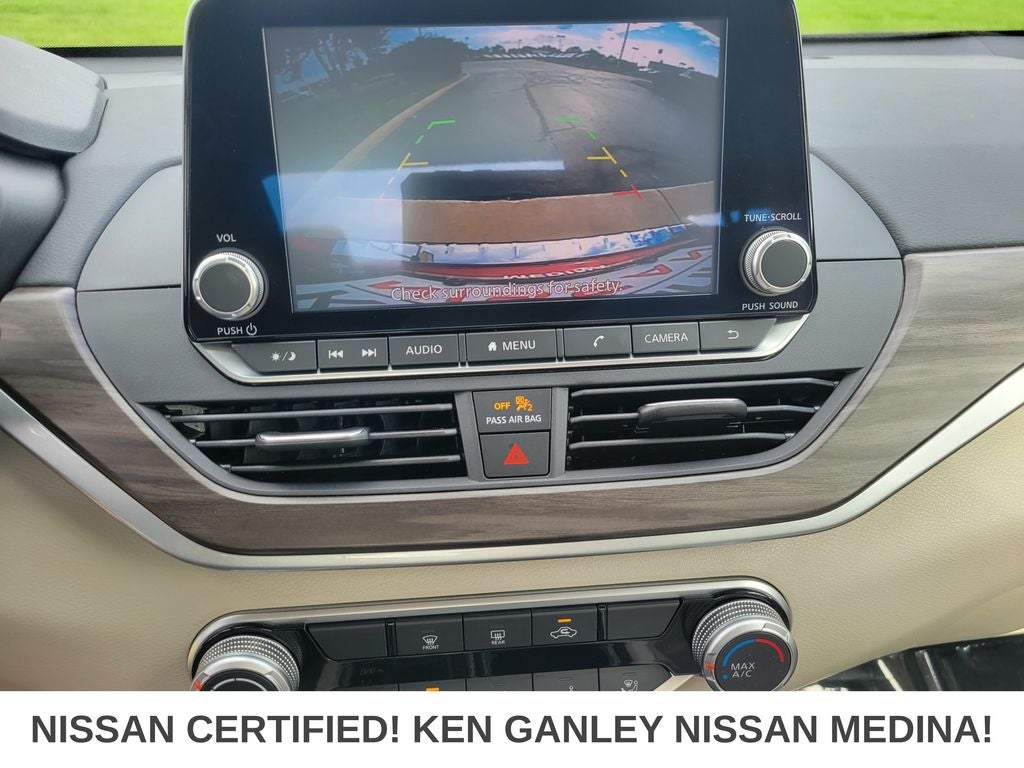 2023 Nissan Altima SV