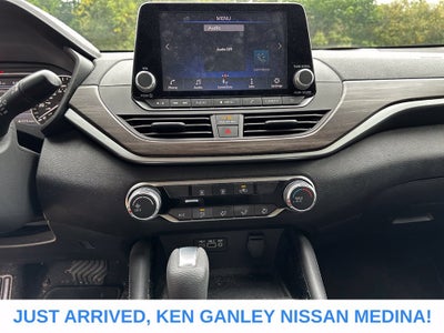 2023 Nissan Altima SV