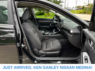 2023 Nissan Altima SV
