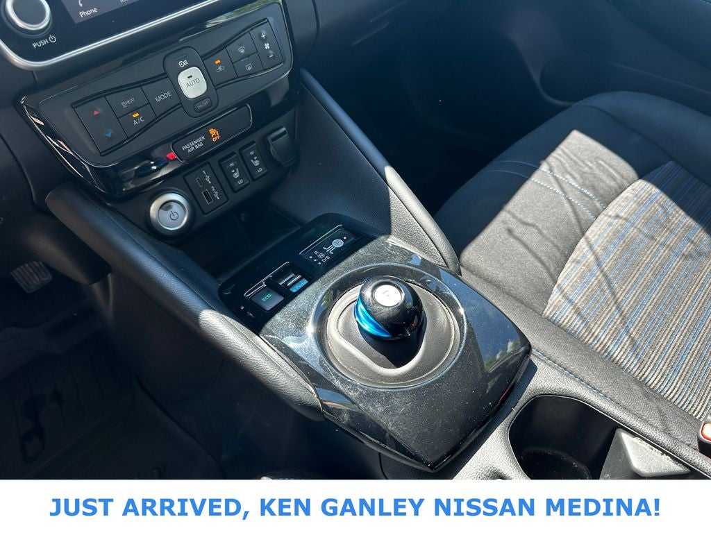 2024 Nissan Leaf SV Plus