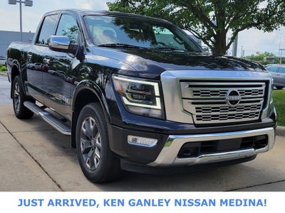 2023 Nissan Titan Platinum Reserve
