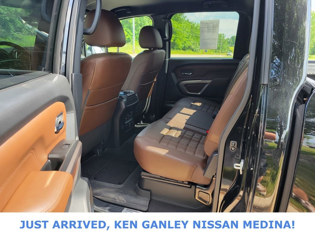 2023 Nissan Titan Platinum Reserve