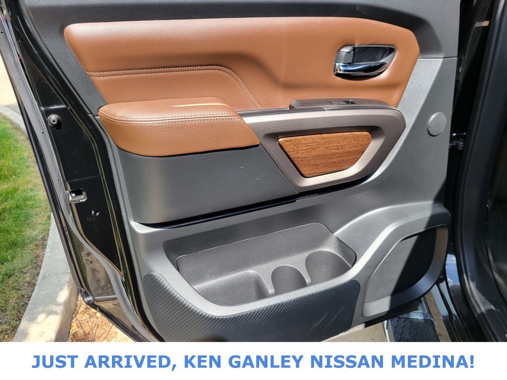 2023 Nissan Titan Platinum Reserve