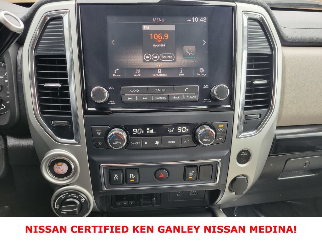 2024 Nissan TITAN Crew Cab SV