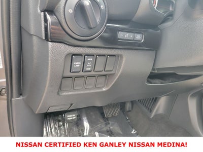 2024 Nissan TITAN Crew Cab SV