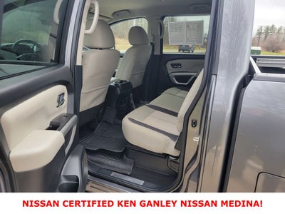 2024 Nissan TITAN Crew Cab SV