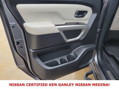 2024 Nissan TITAN Crew Cab SV