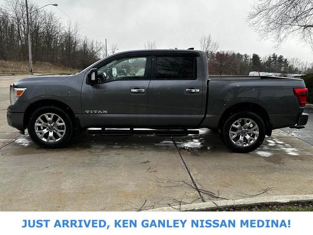 2024 Nissan Titan SV