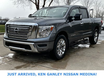 2024 Nissan Titan SV