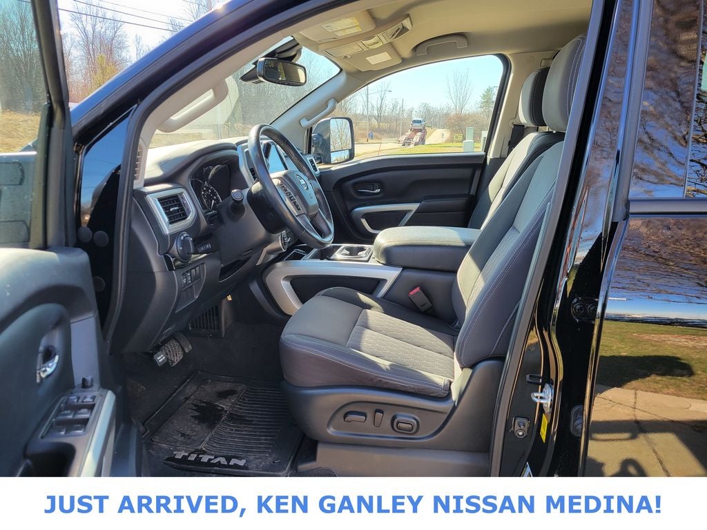 2021 Nissan Titan SV