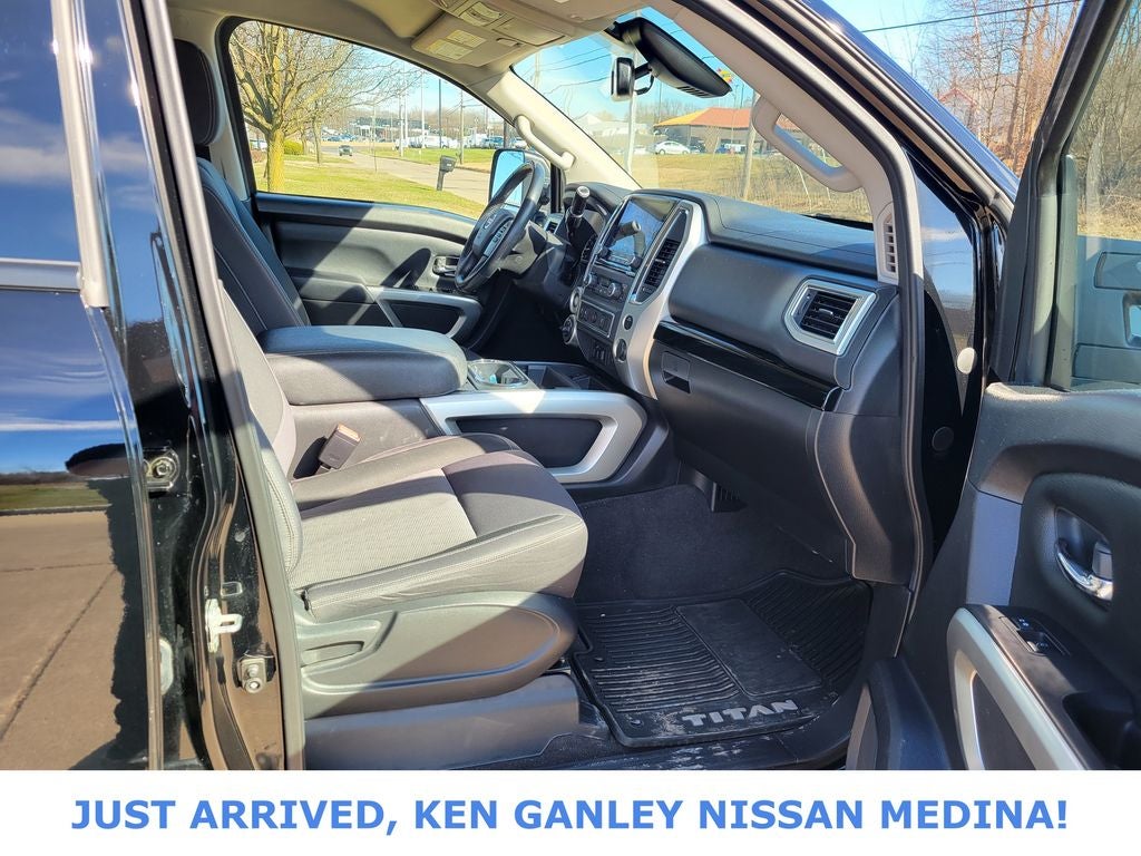 2021 Nissan Titan SV