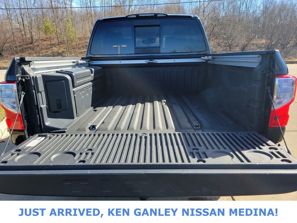 2021 Nissan Titan SV